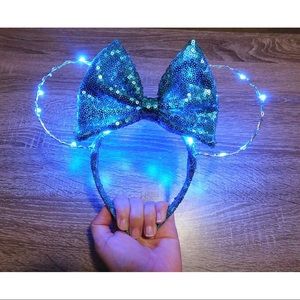 LIGHT UP MOUSE EARS